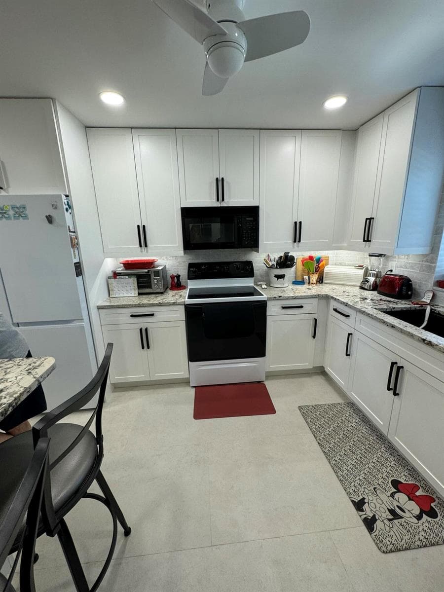 200 Intracoastal Place 404 photo 19