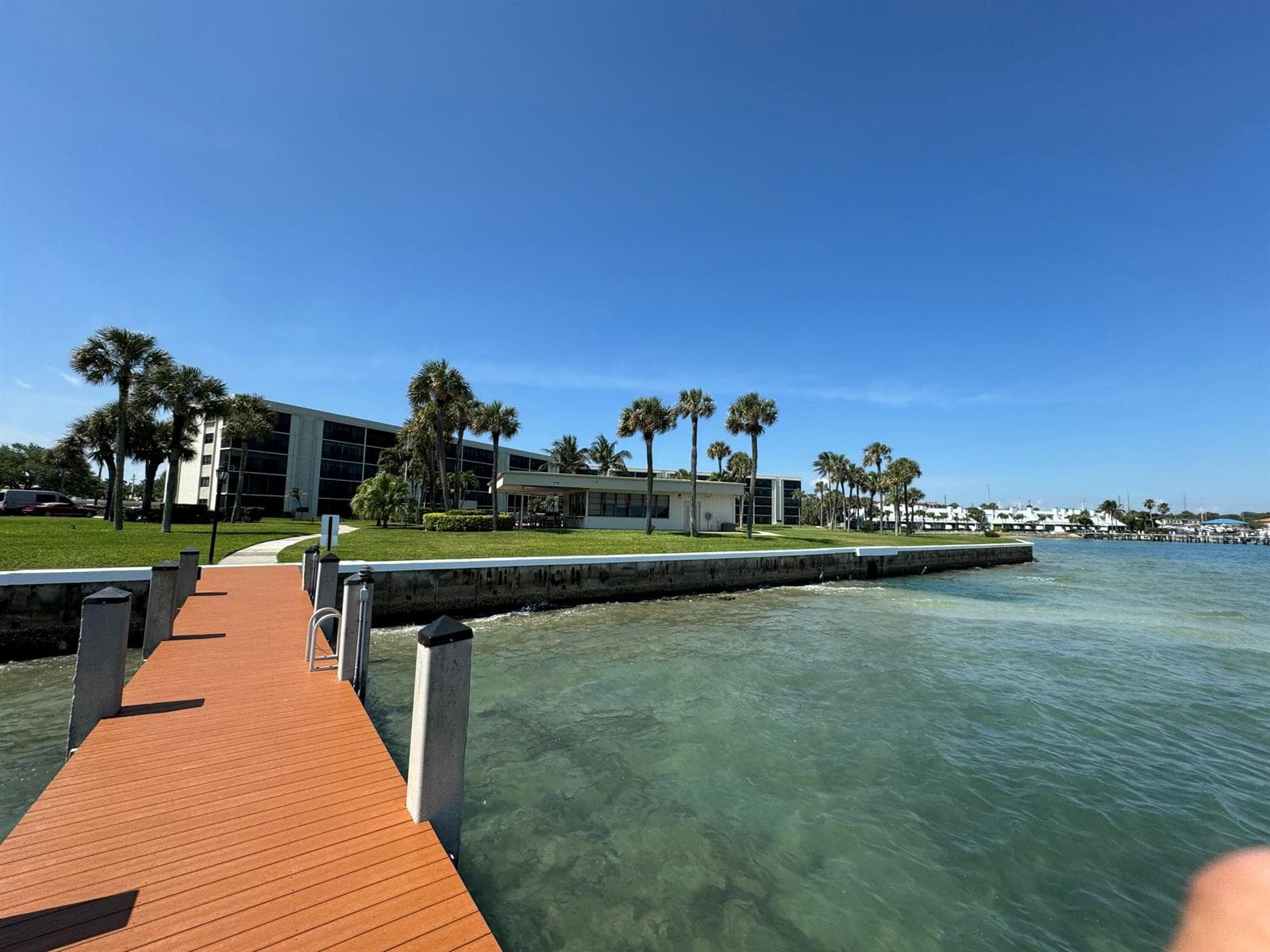 200 Intracoastal Place 404 photo 4