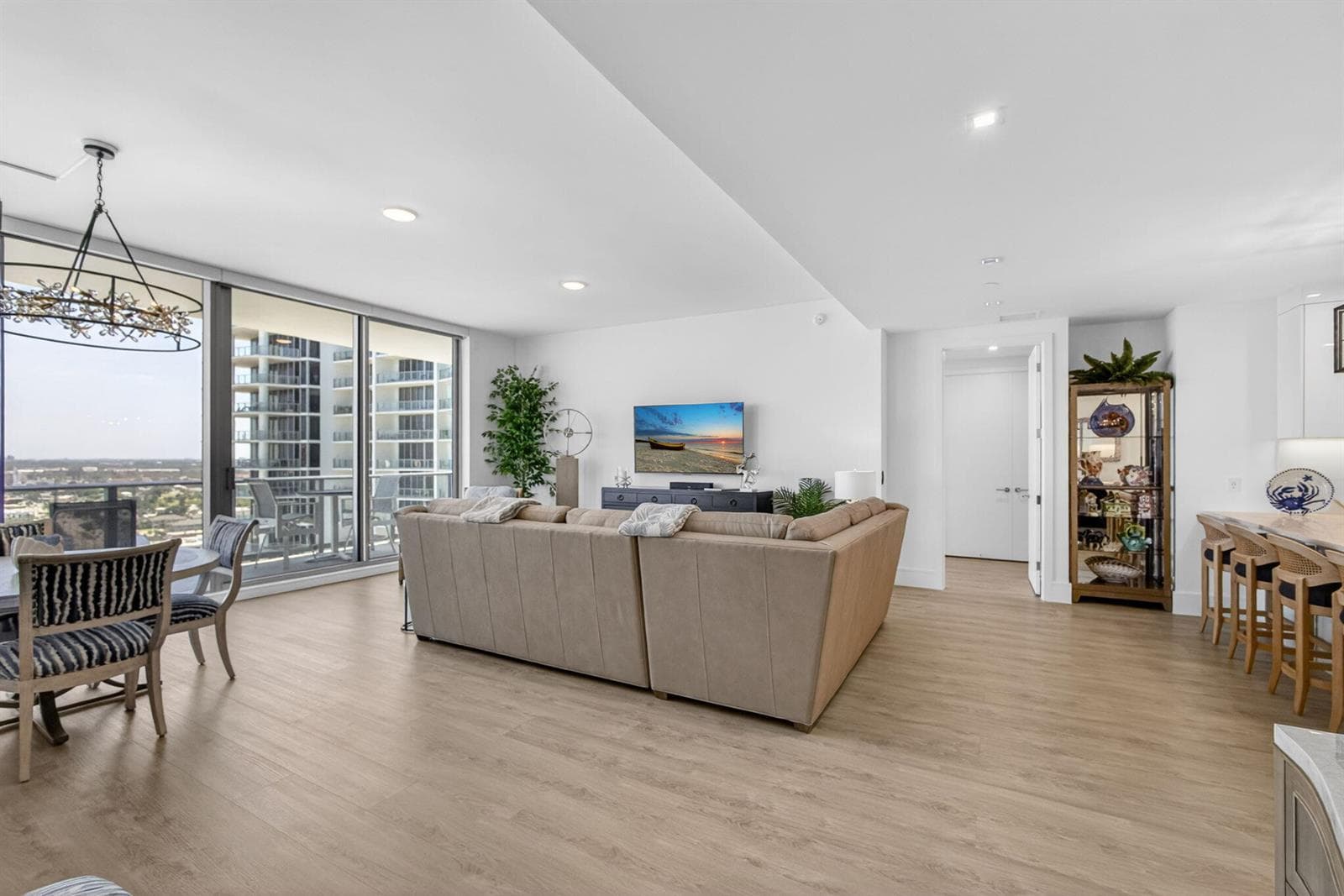 220 Lake Shore Drive 1907 photo 8
