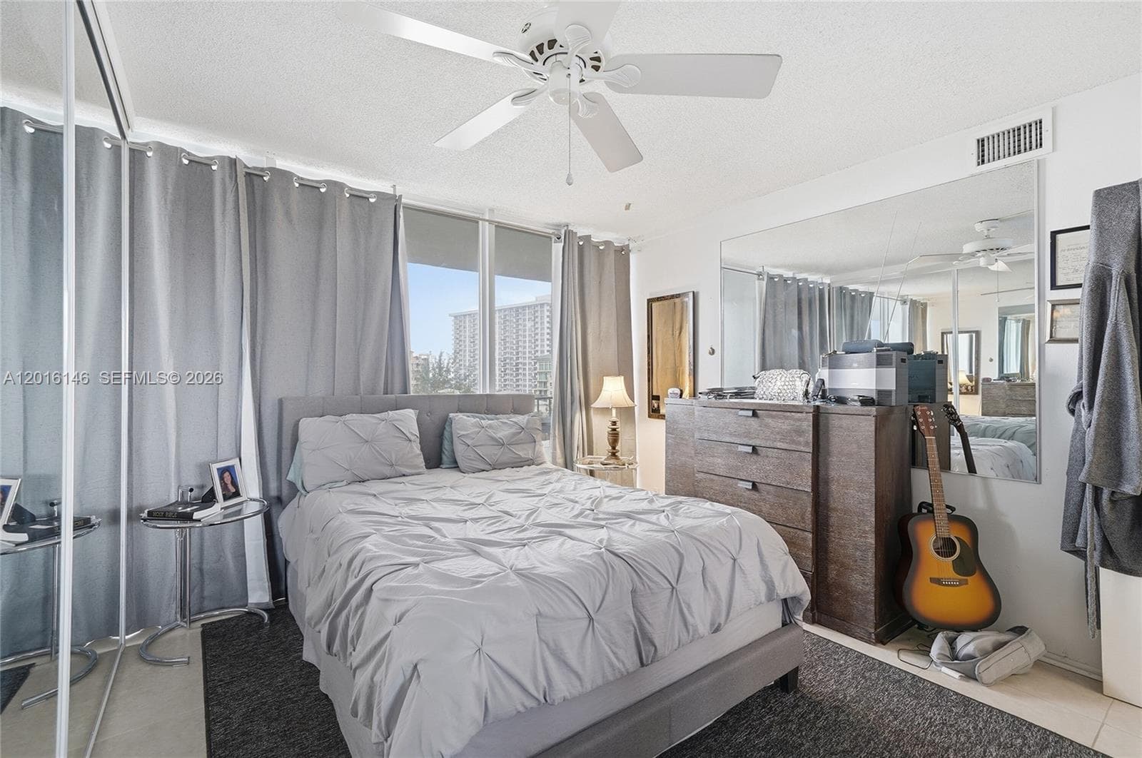 521 N Riverside Dr 606 photo 22