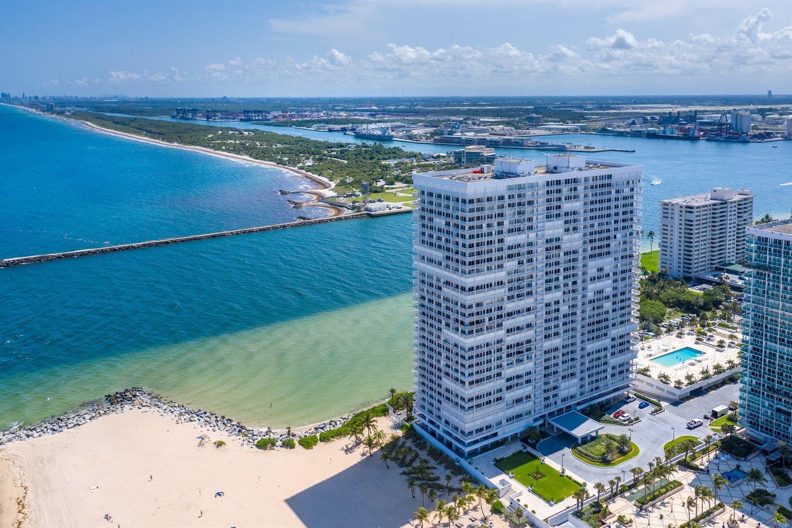 2200 S Ocean Lane 909 photo 2