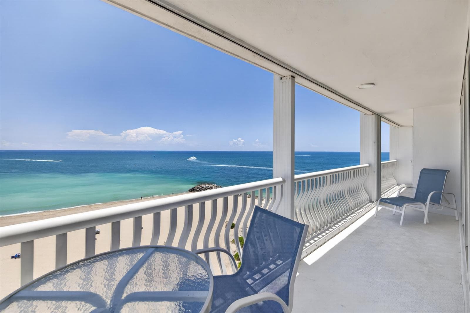 2200 S Ocean Lane 909 photo 9