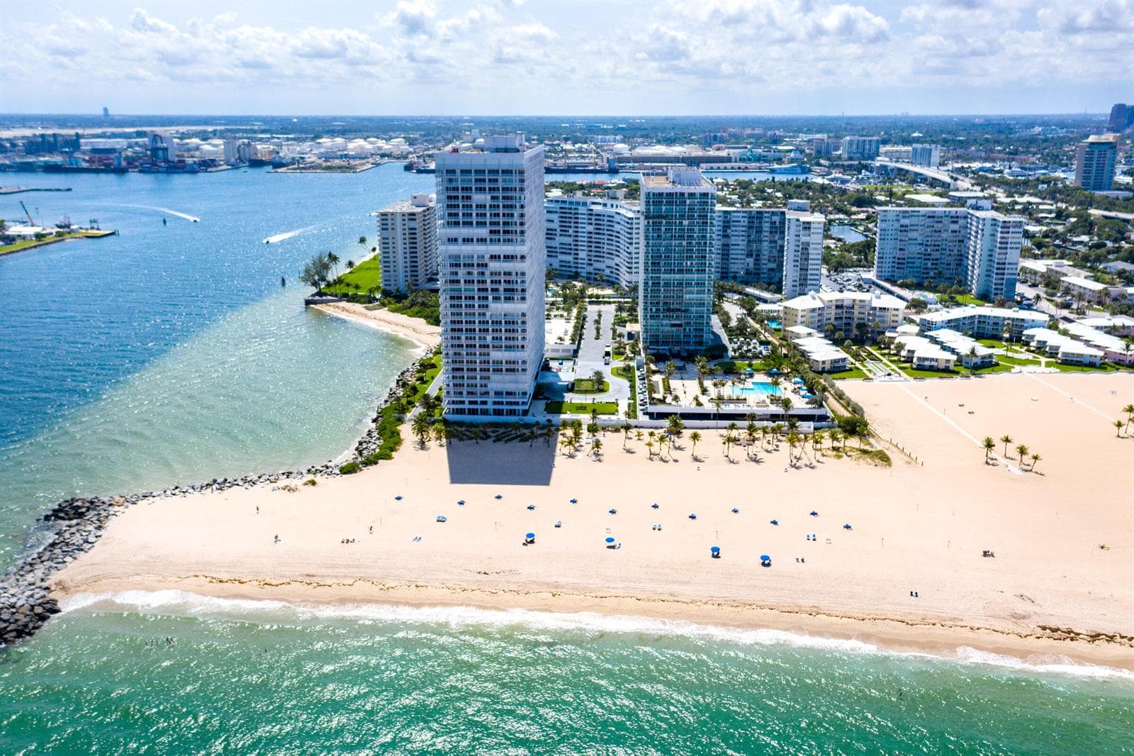 2200 S Ocean Lane 909 photo 4