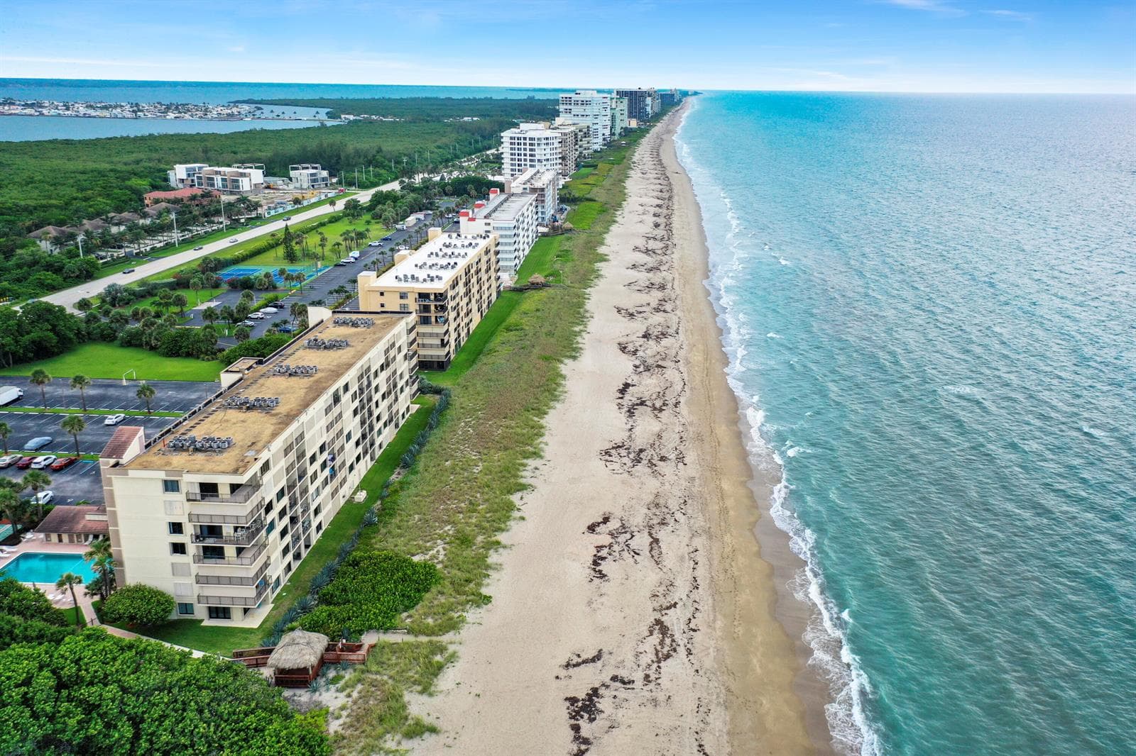 10310 S Ocean Drive 405 photo 1