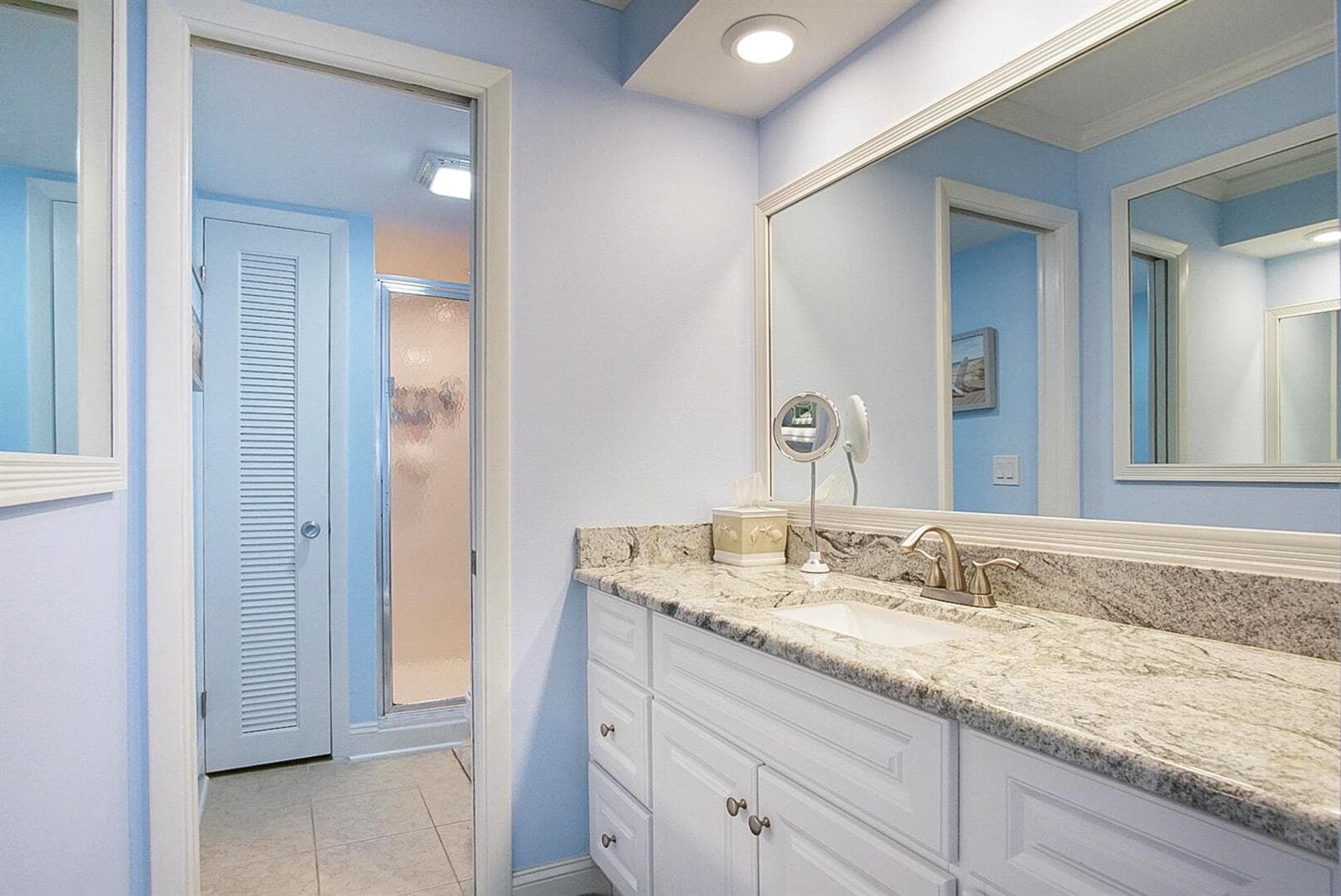 10310 S Ocean Drive 405 photo 21