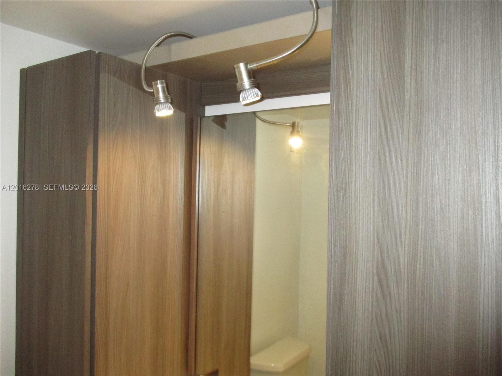 5313 Collins Ave 1111 photo 23