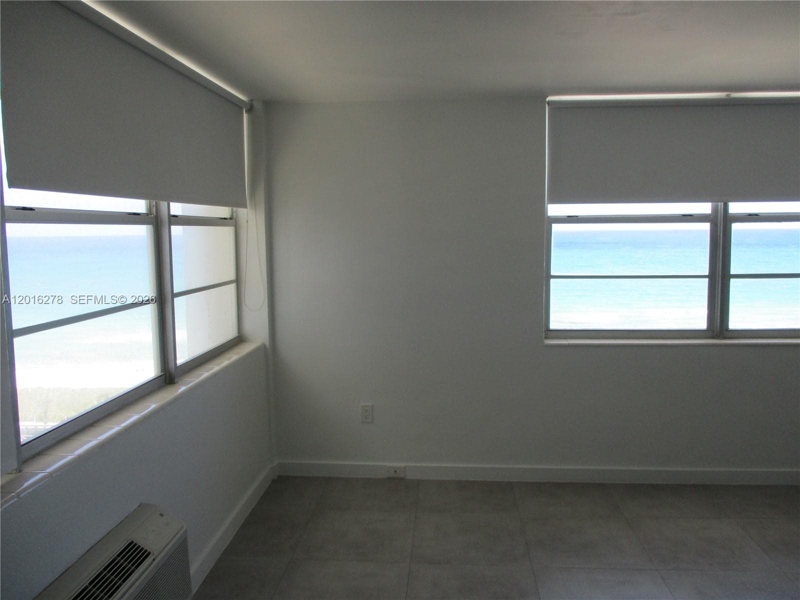 5313 Collins Ave 1111 photo 13