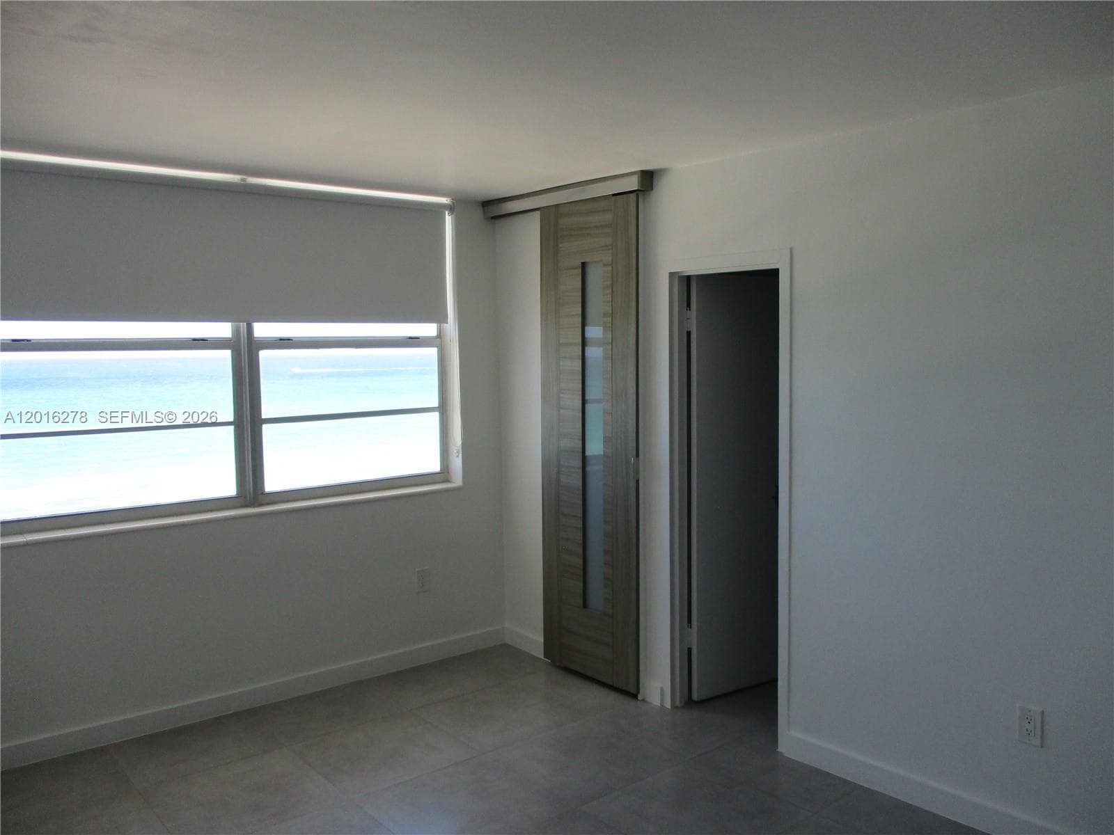 5313 Collins Ave 1111 photo 12