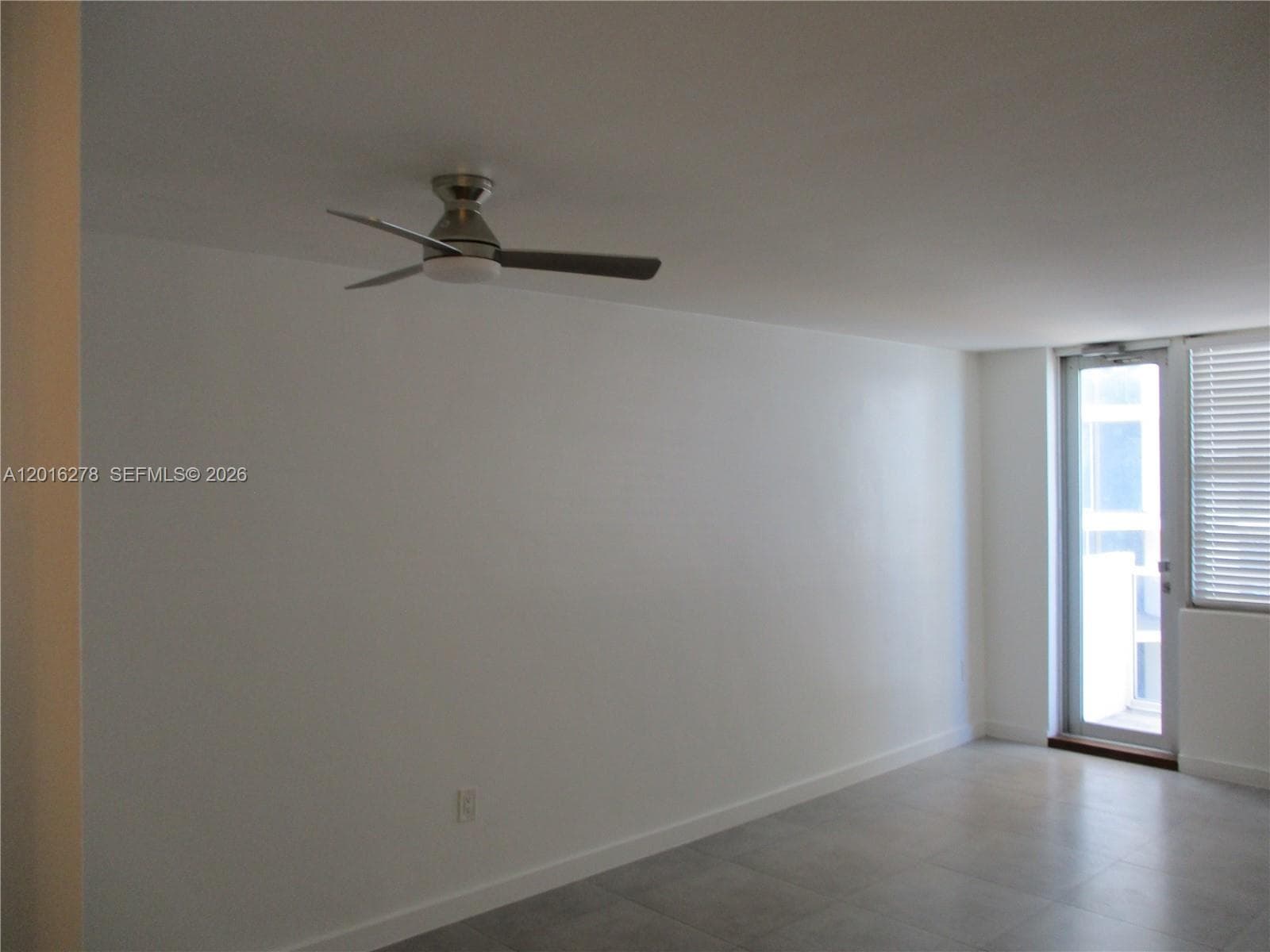 5313 Collins Ave 1111 photo 21