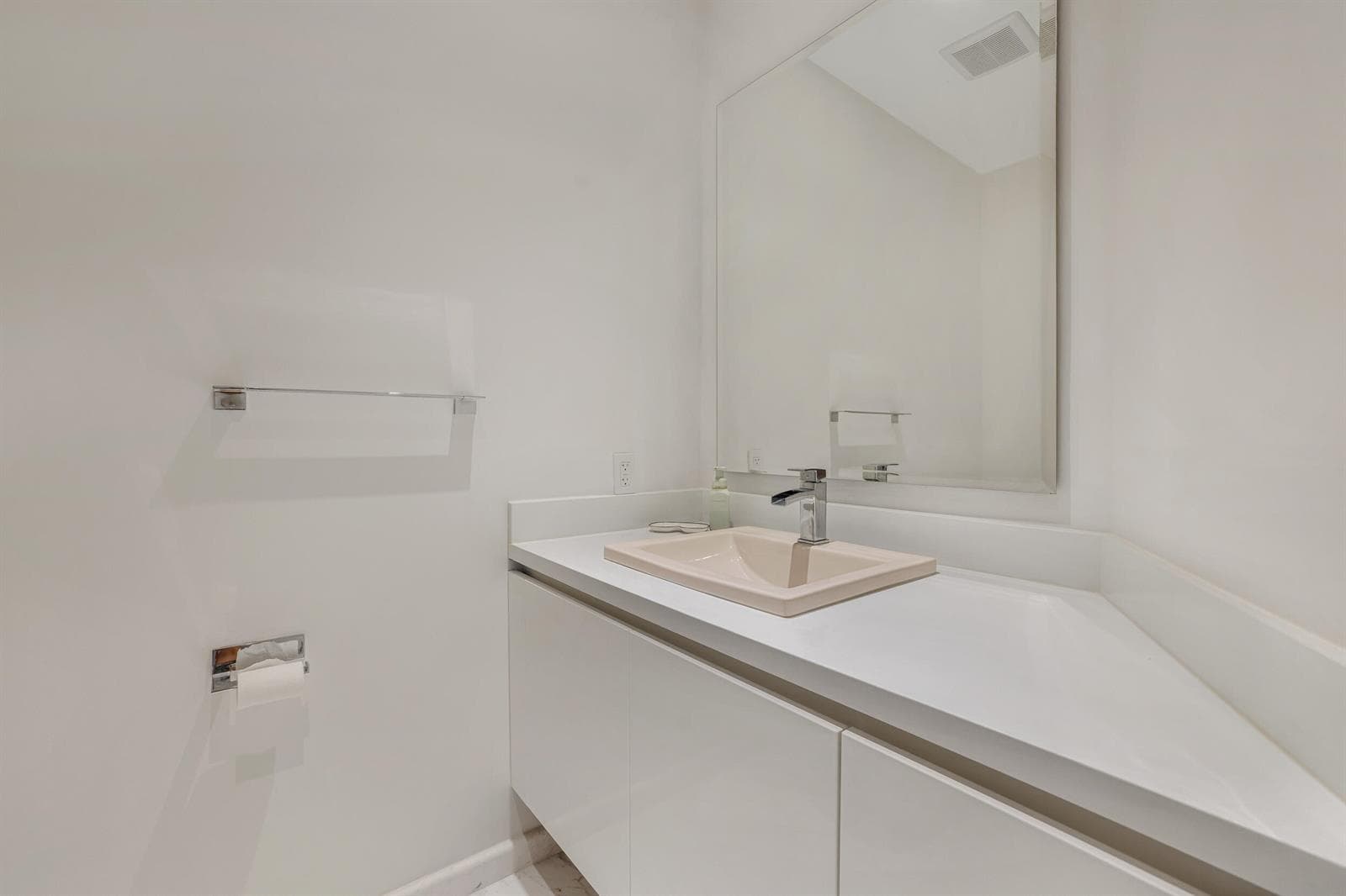 701 N Fort Lauderdale Beach Boulevard 406 photo 21