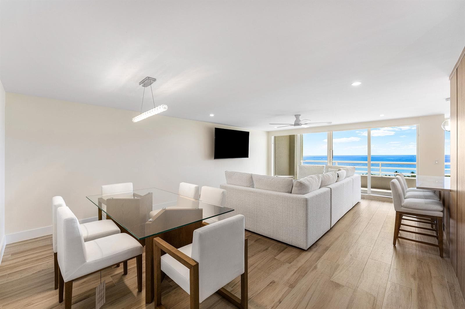 4201 N Ocean Boulevard 1407 photo 3