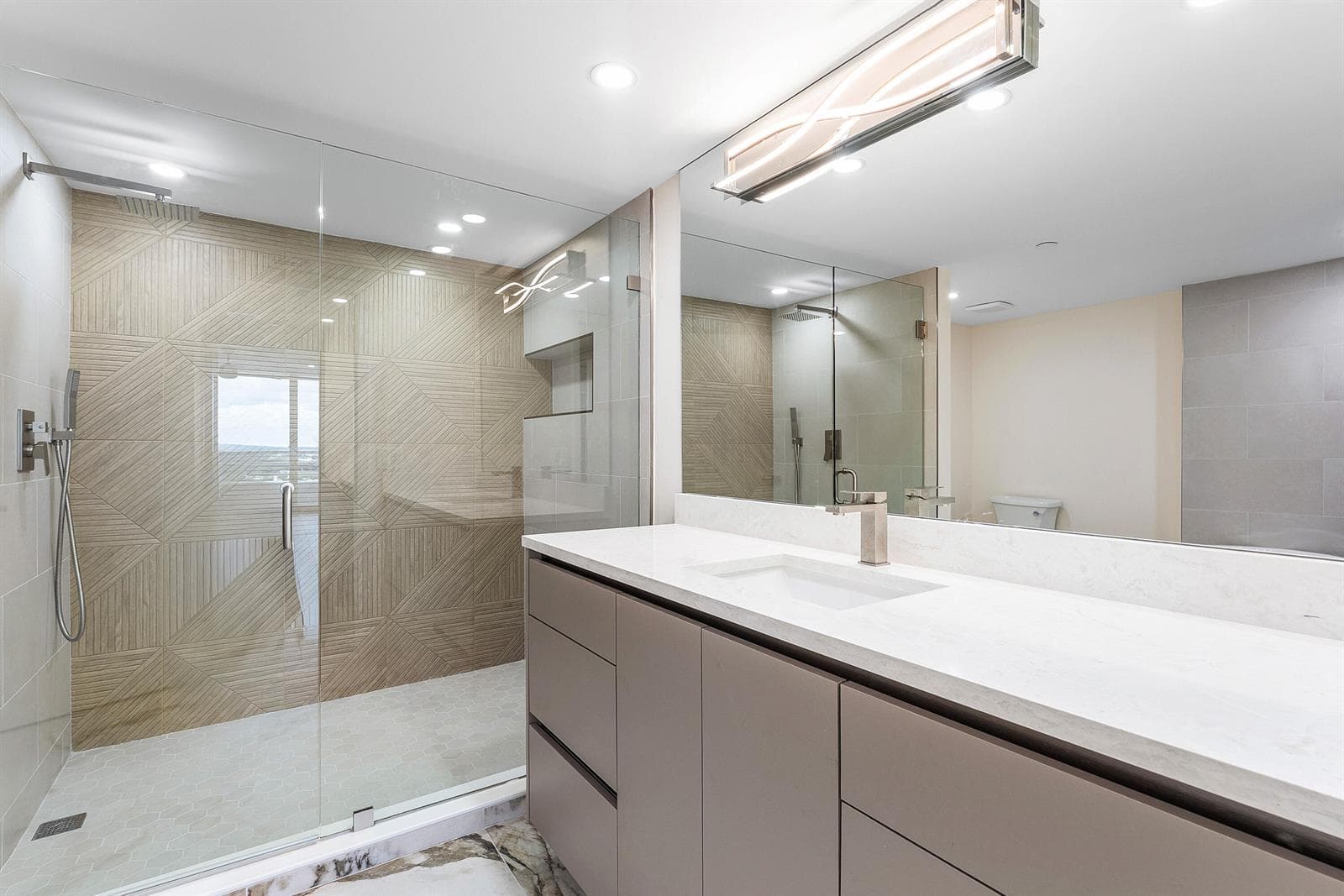 4201 N Ocean Boulevard 1407 photo 24
