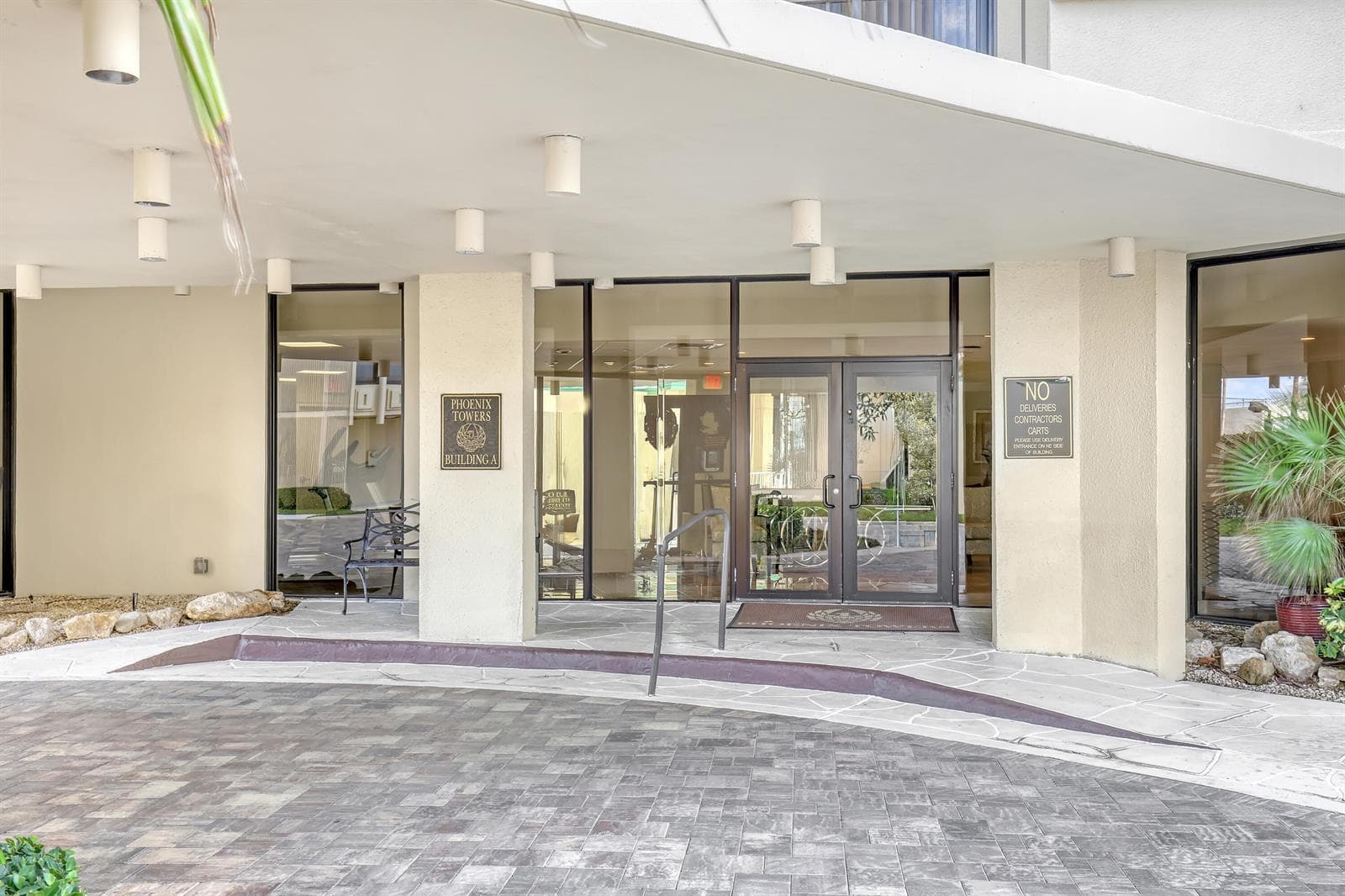 2800 N Ocean Drive A-3c photo 2