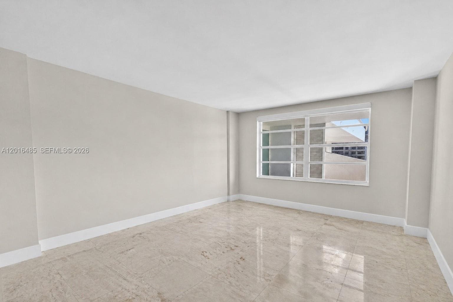 199 Ocean Lane Dr 811 photo 13