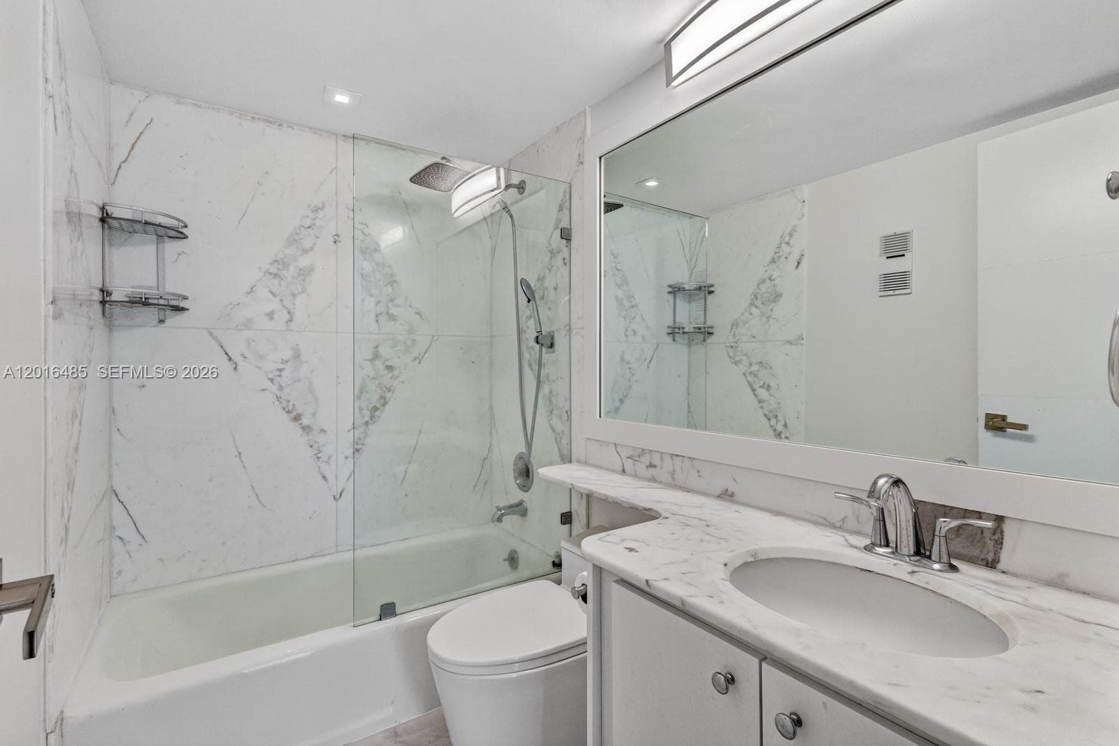 199 Ocean Lane Dr 811 photo 18