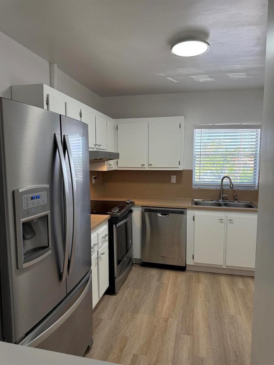 1400 NE 55th Street 206 photo 2