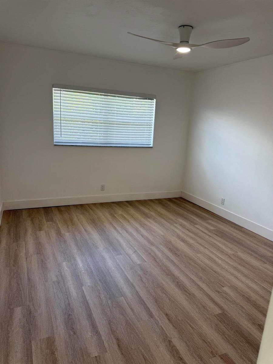 1400 NE 55th Street 206 photo 15