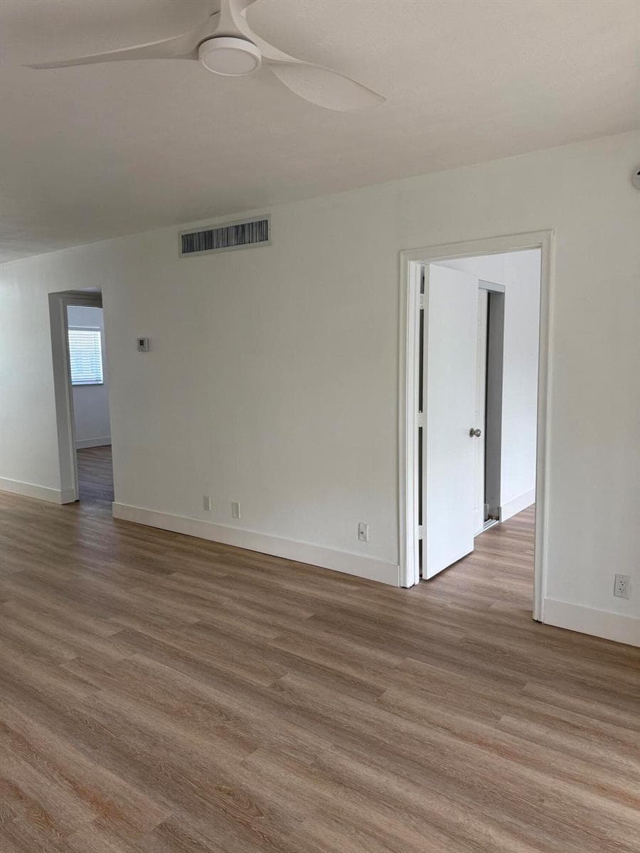 1400 NE 55th Street 206 photo 11