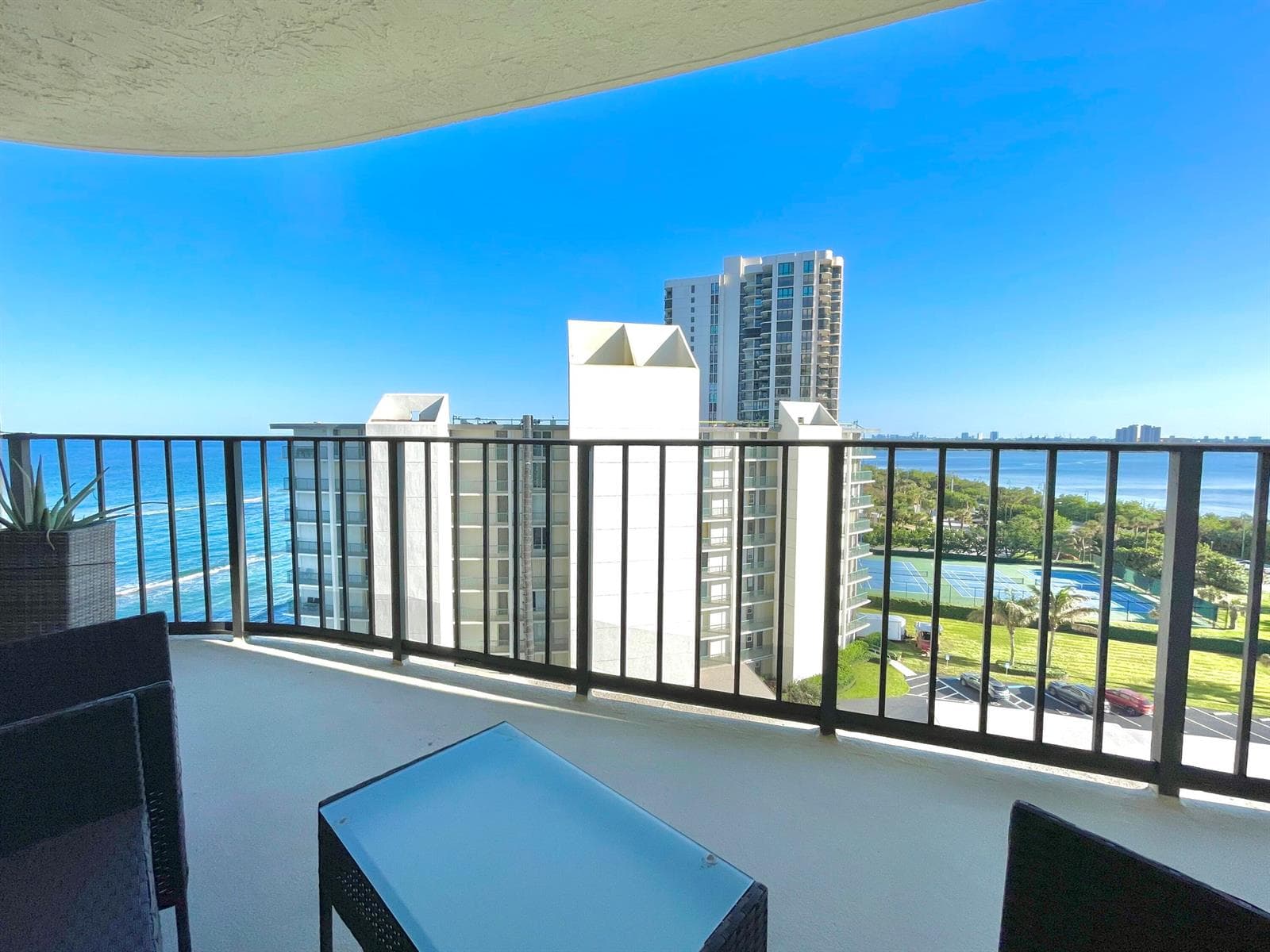 5420 N Ocean Drive 906 photo 20