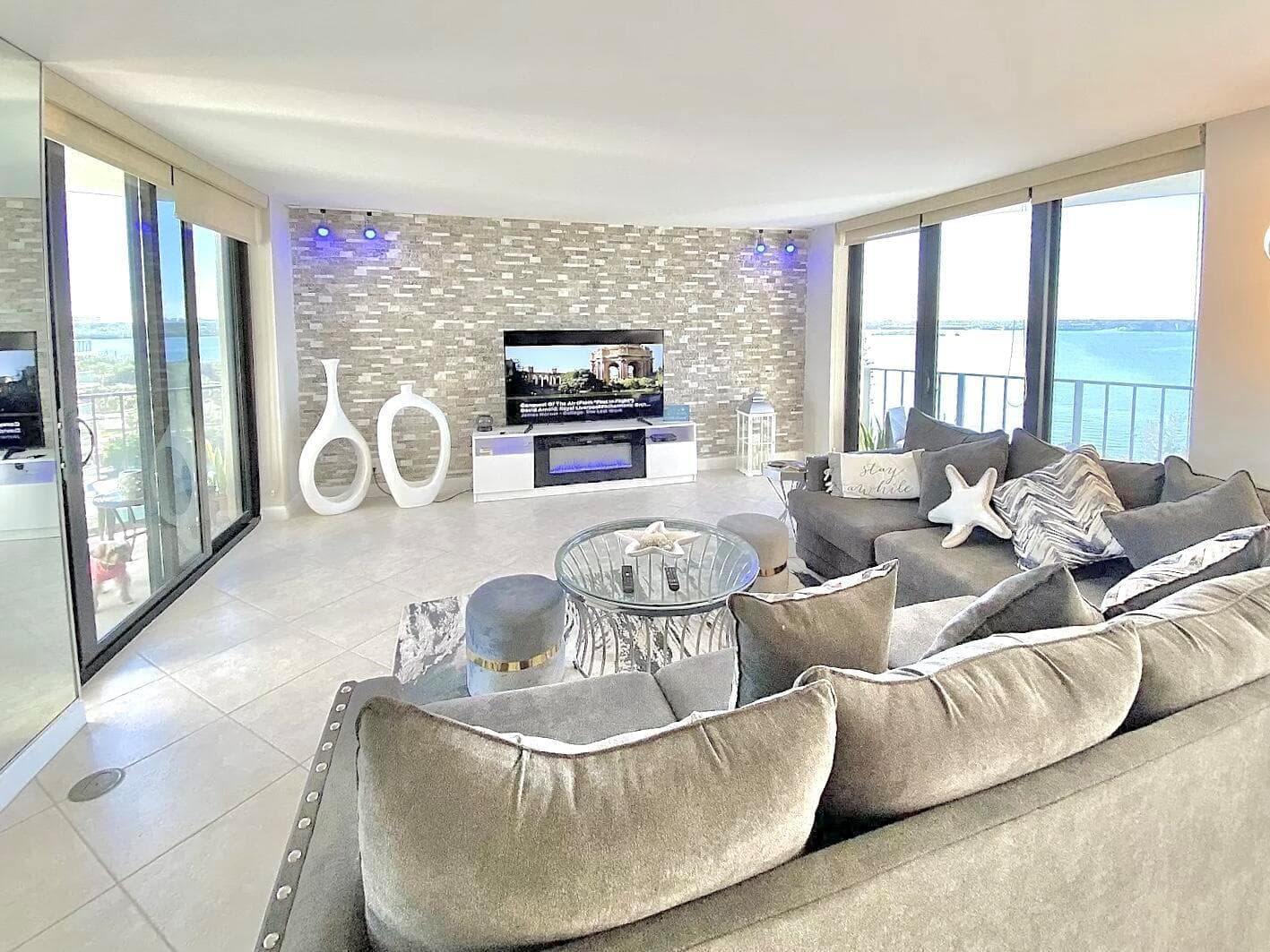 5420 N Ocean Drive 906 photo 9
