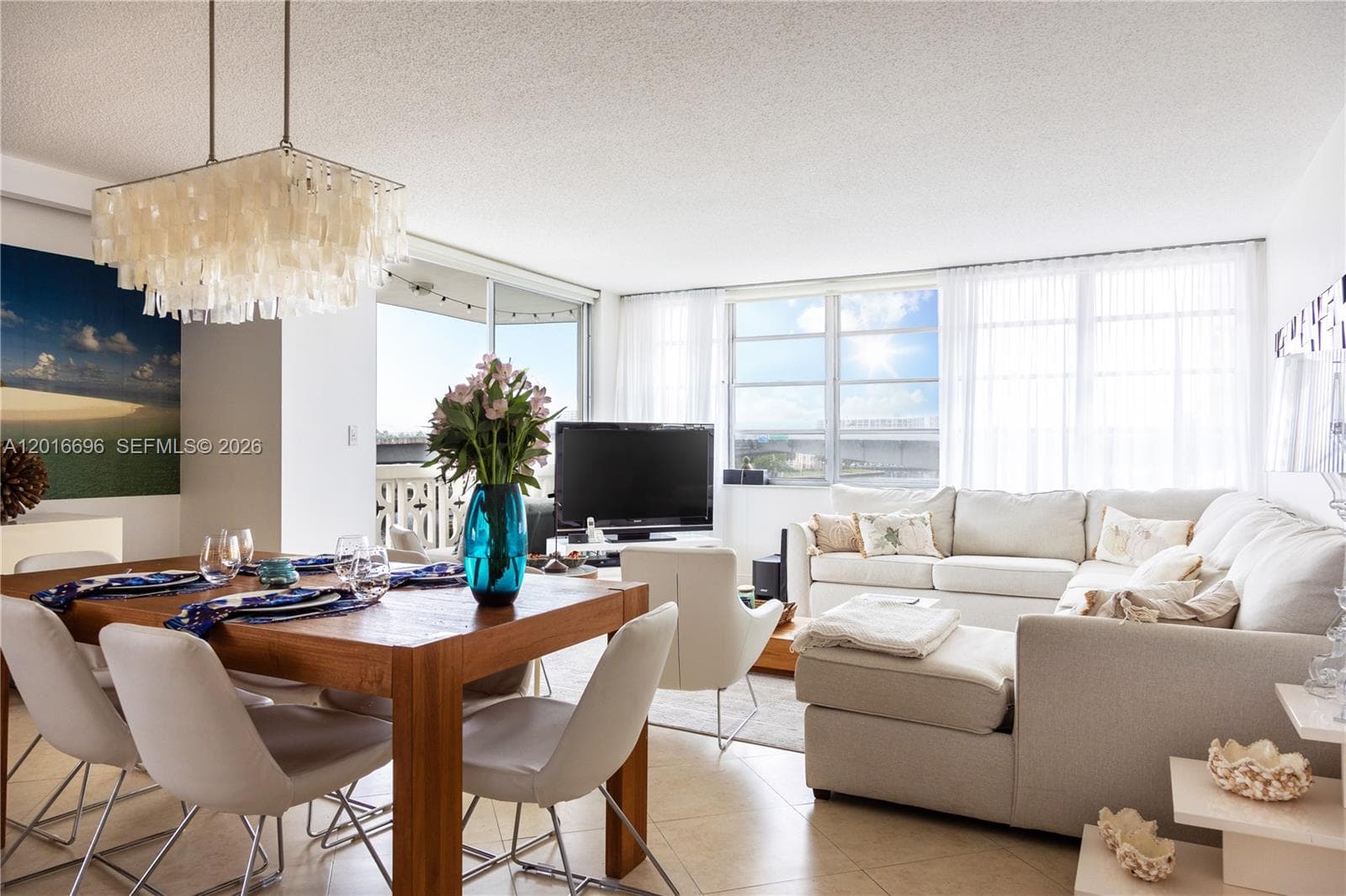 1817 S Ocean Dr 320 photo 2