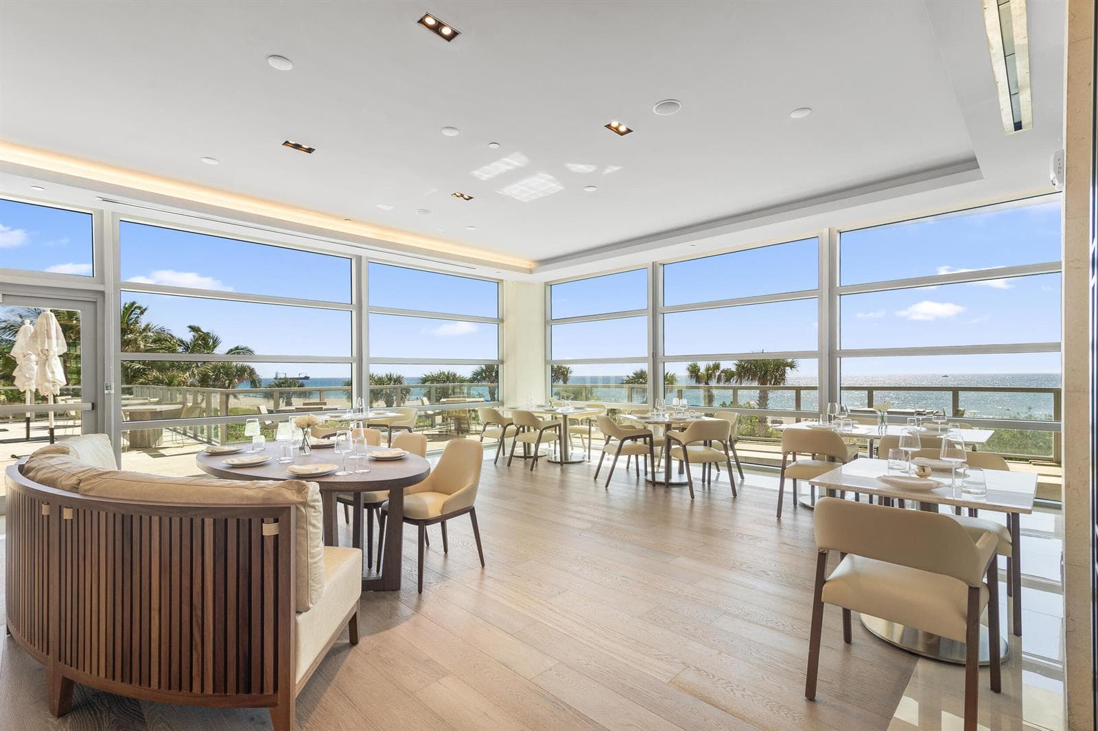 3100 N Ocean Drive 1002 photo 23