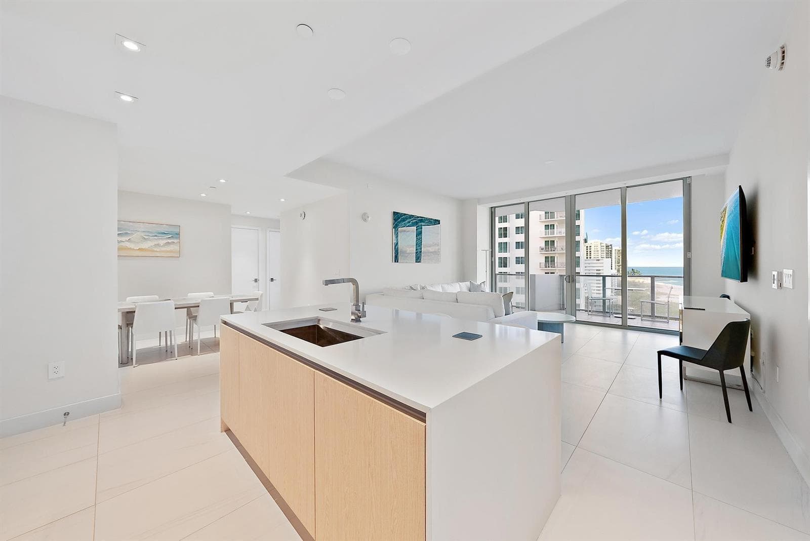 3100 N Ocean Drive 1002 photo 5
