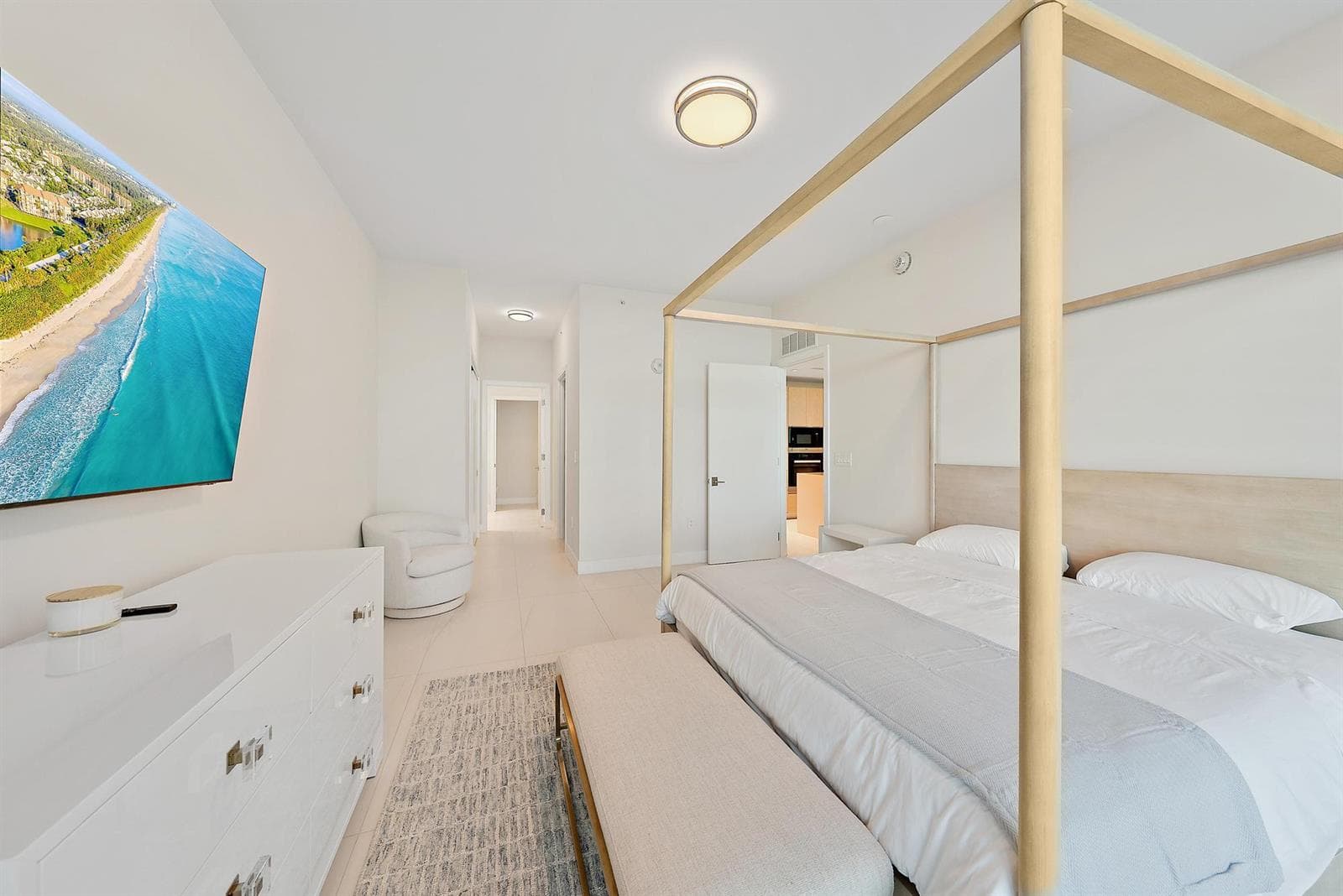 3100 N Ocean Drive 1002 photo 9