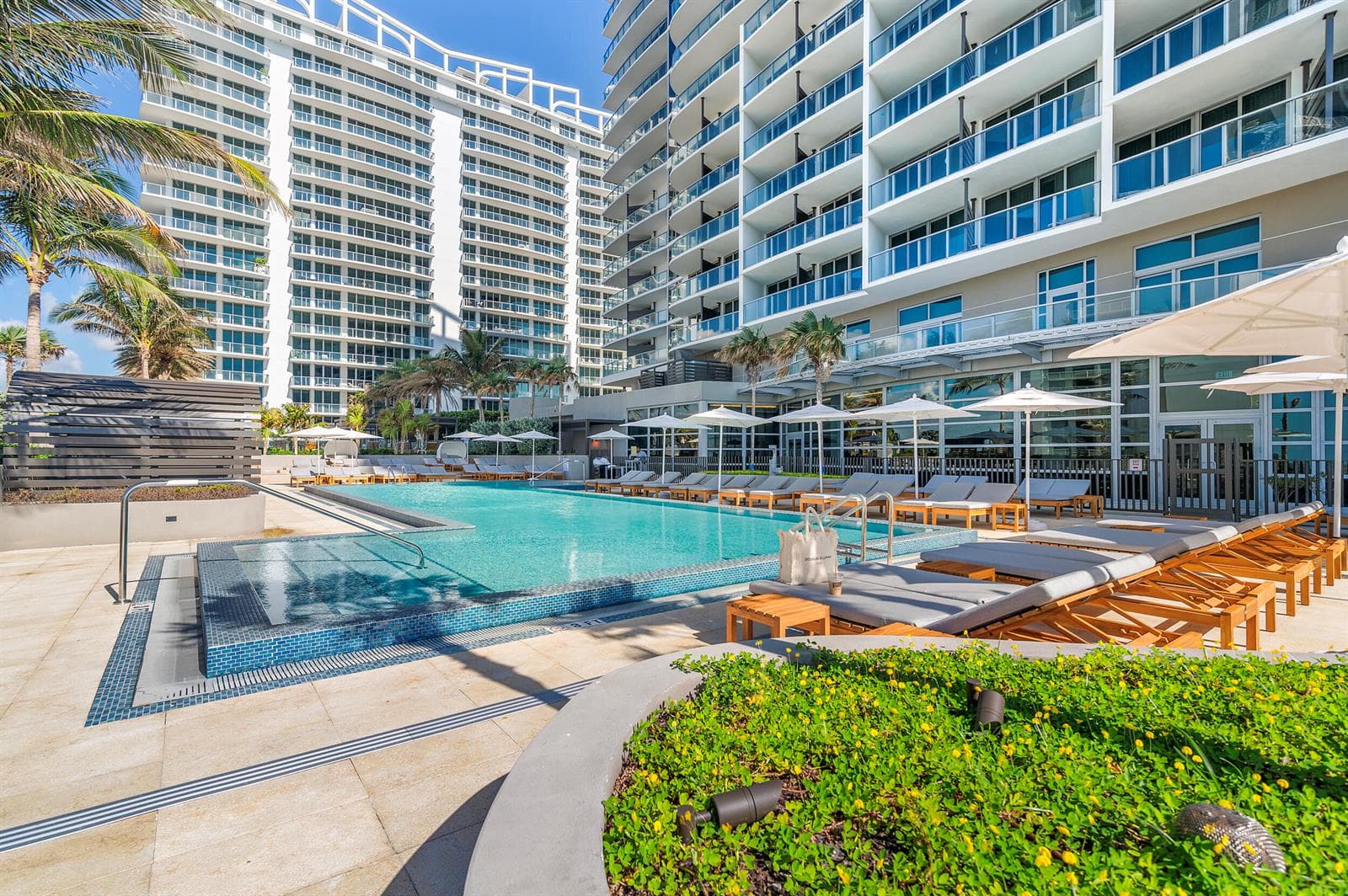 3100 N Ocean Drive 1002 photo 14