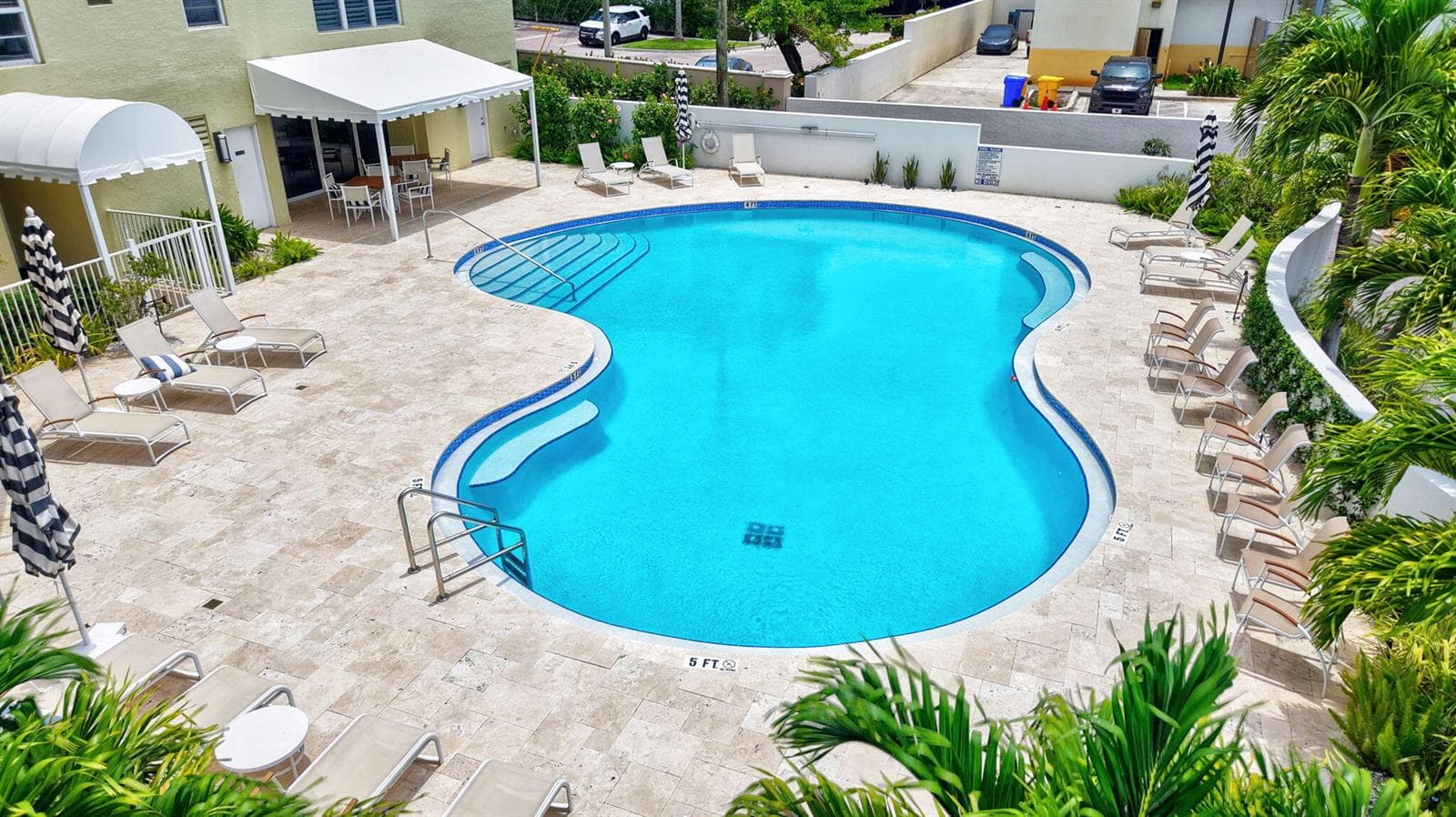 100 N Ocean Boulevard 105 photo 9