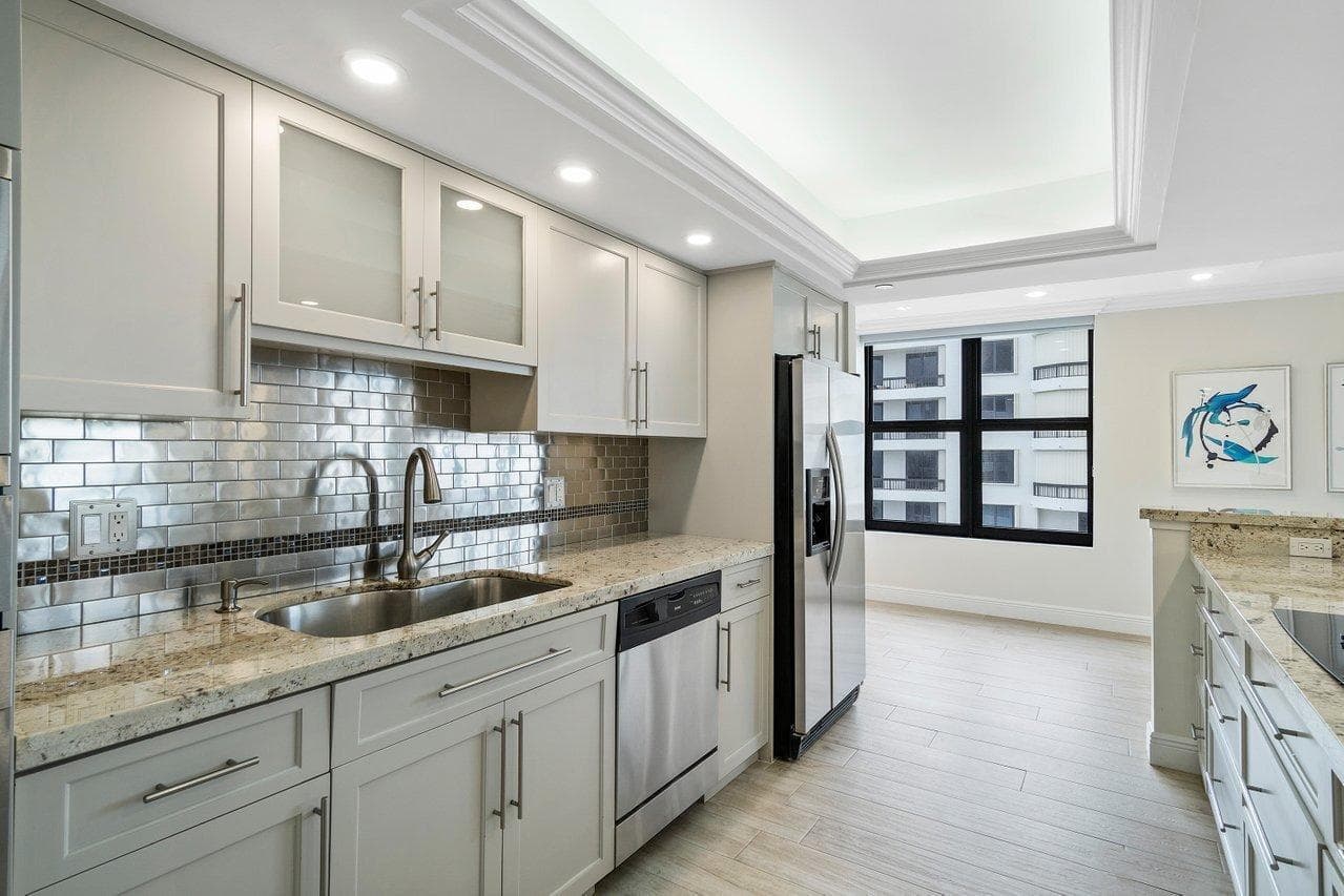 3115 S Ocean Boulevard 1001 photo 4