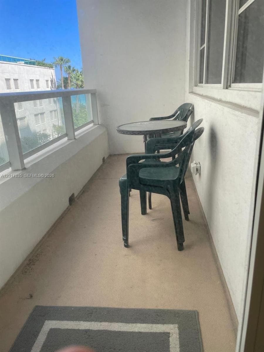 5005 Collins Ave 424 photo 17