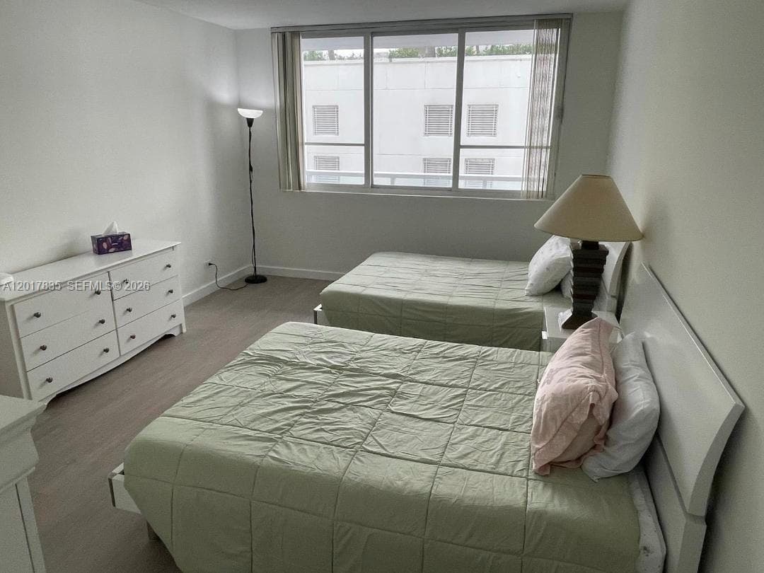 5005 Collins Ave 424 photo 10