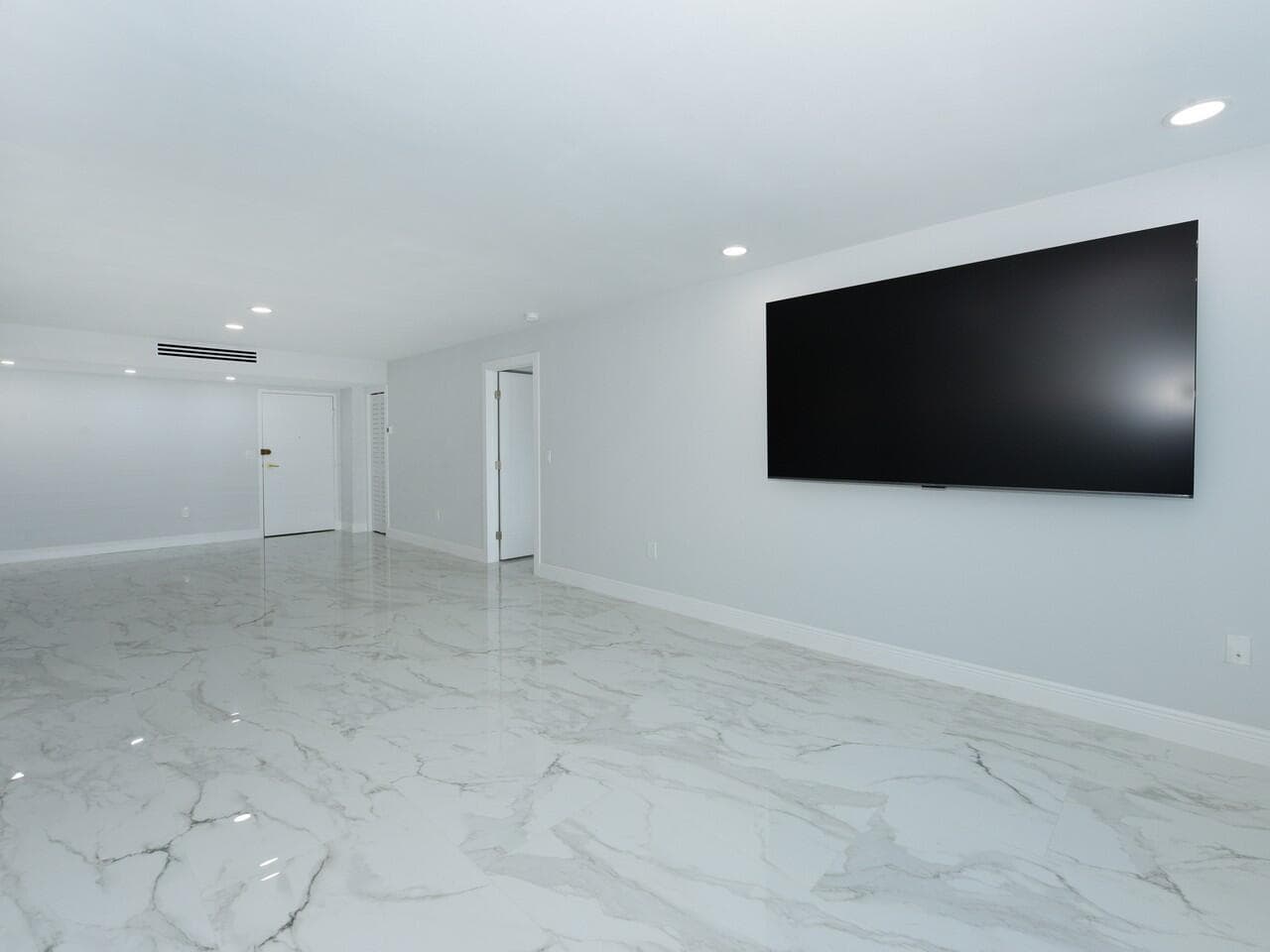 3450 S Ocean Boulevard 726 photo 9