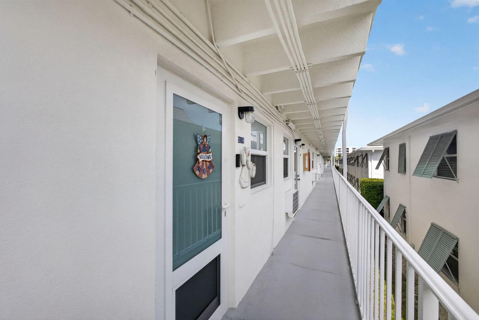 4001 S Ocean Boulevard 218 photo 5