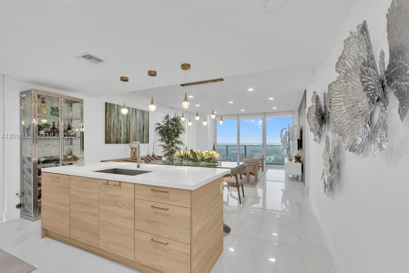 16385 Biscayne Blvd 2101 photo 12