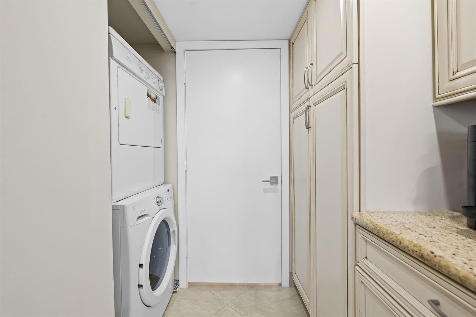 4900 N Ocean 711 photo 13