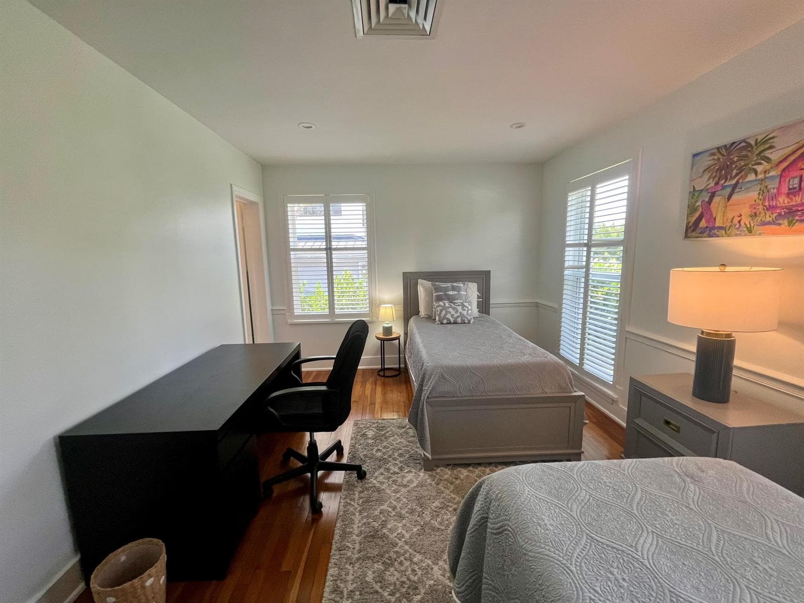 115 Dolphin Road photo 22