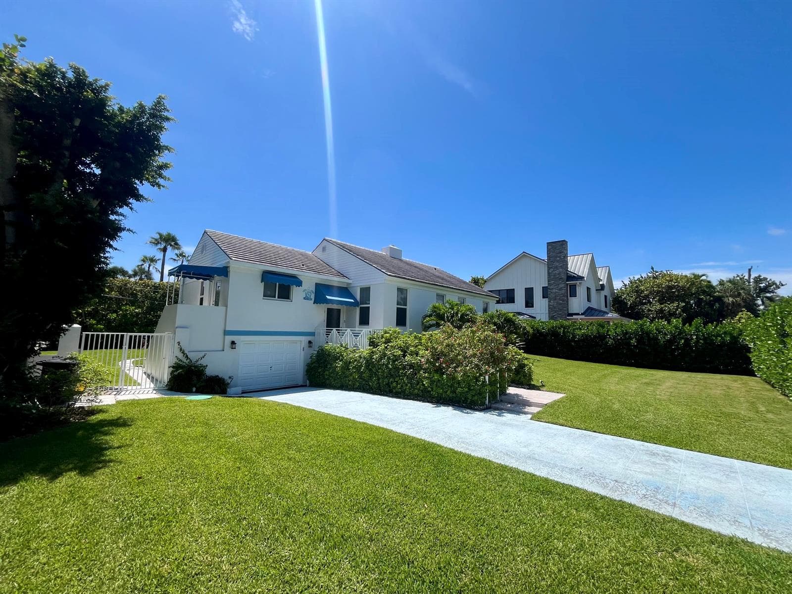 115 Dolphin Road photo 4