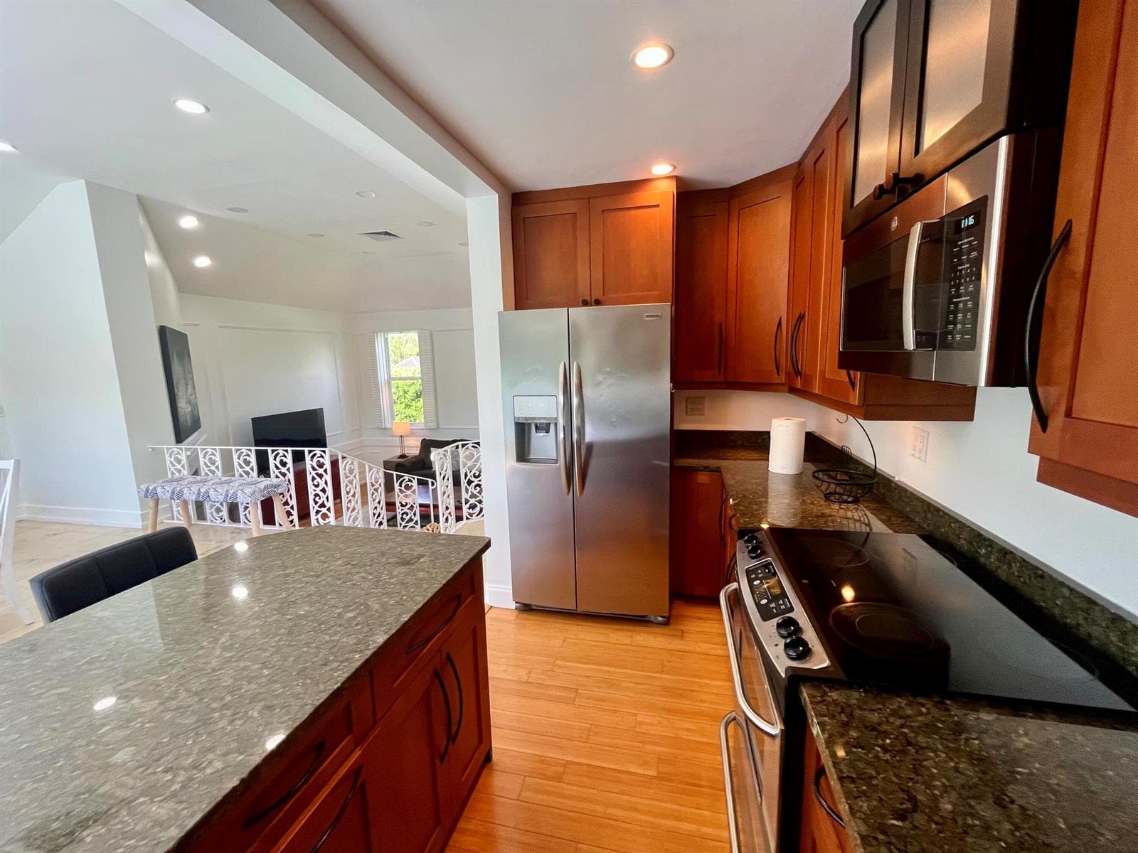 115 Dolphin Road photo 25