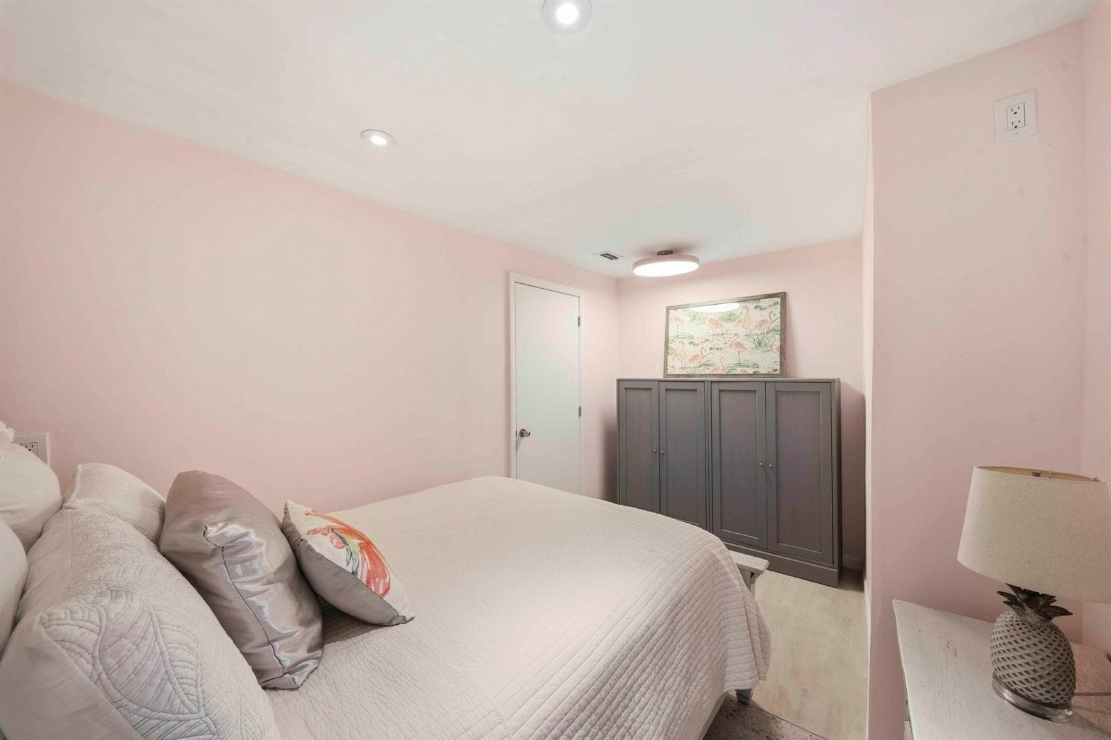 333 Sunset Drive 404 photo 24