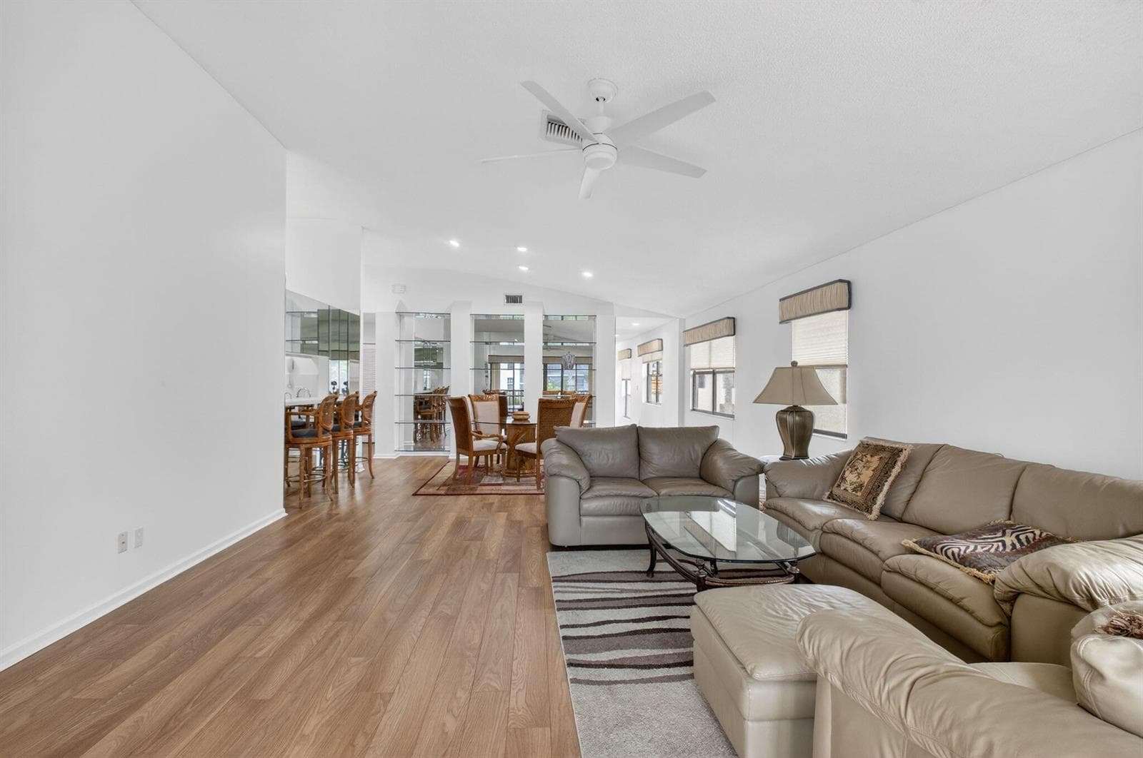 10039 S 53rd Way S 2303 photo 15