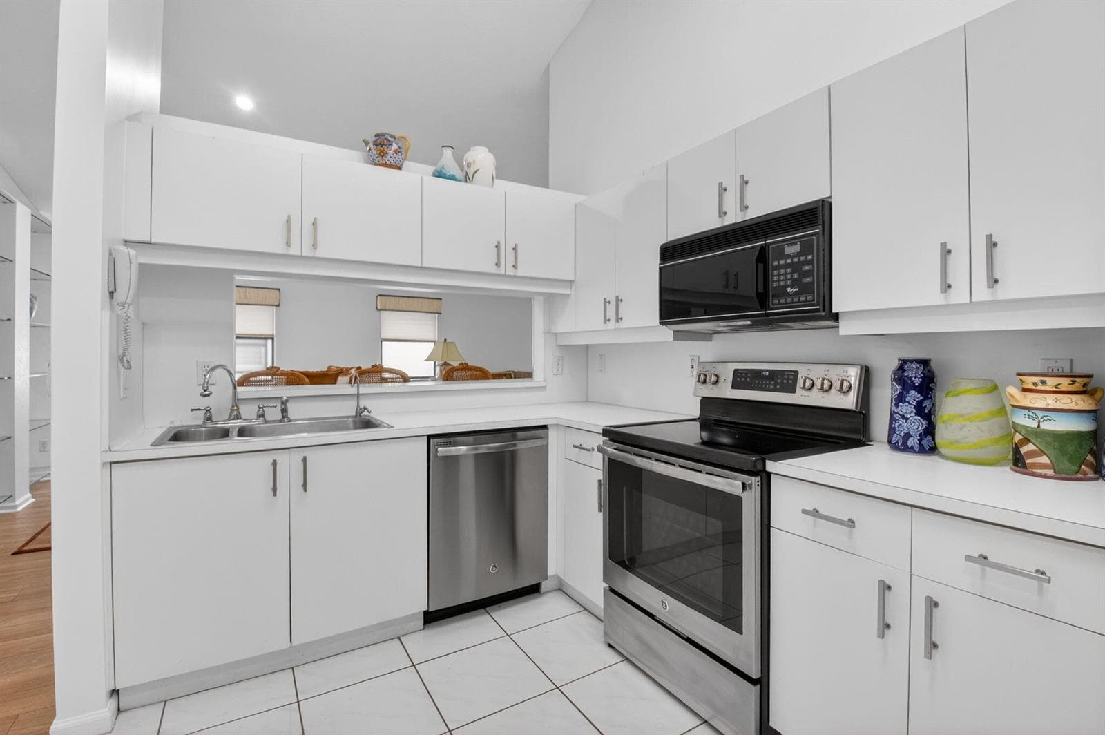 10039 S 53rd Way S 2303 photo 11