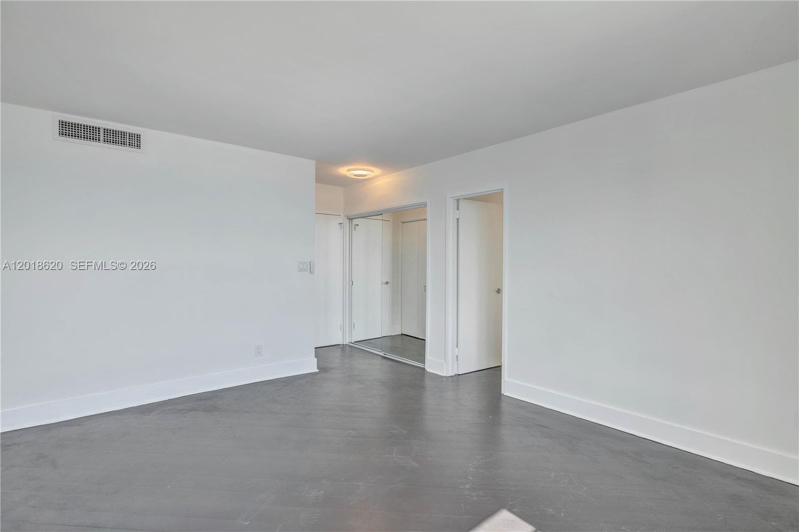 5151 Collins Ave 1627 photo 18