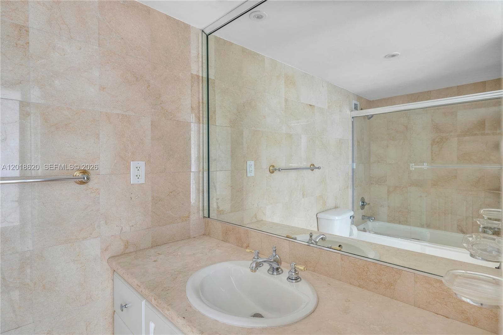 5151 Collins Ave 1627 photo 15