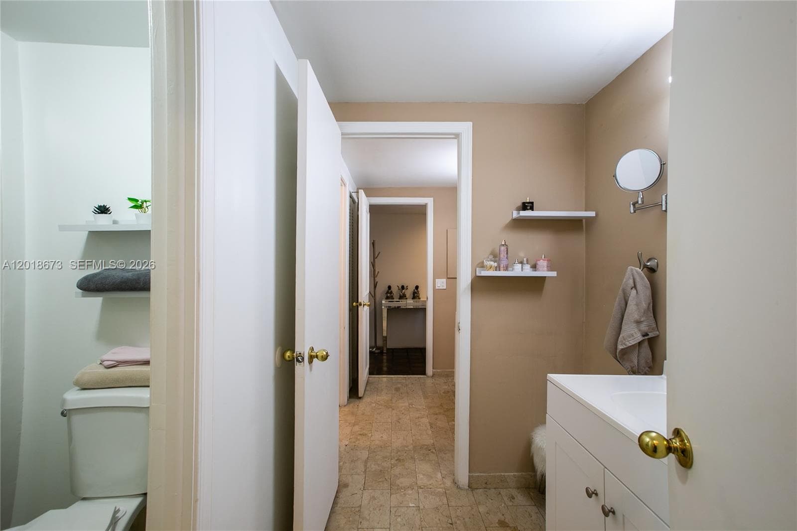 1800 NE 114th St 1207 photo 10