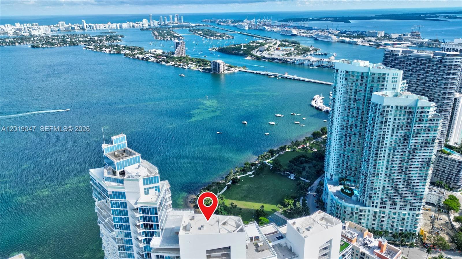 2020 N Bayshore Dr 1905 photo 6