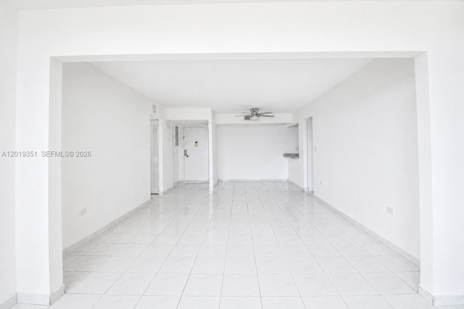 7135 Collins Ave 912 photo 9