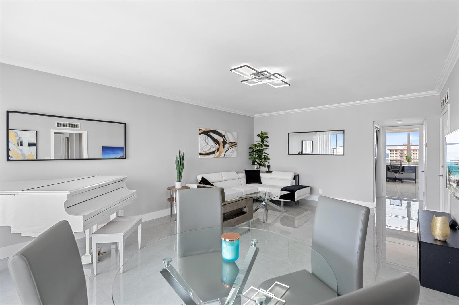 2800 E Sunrise Boulevard 19d photo 13