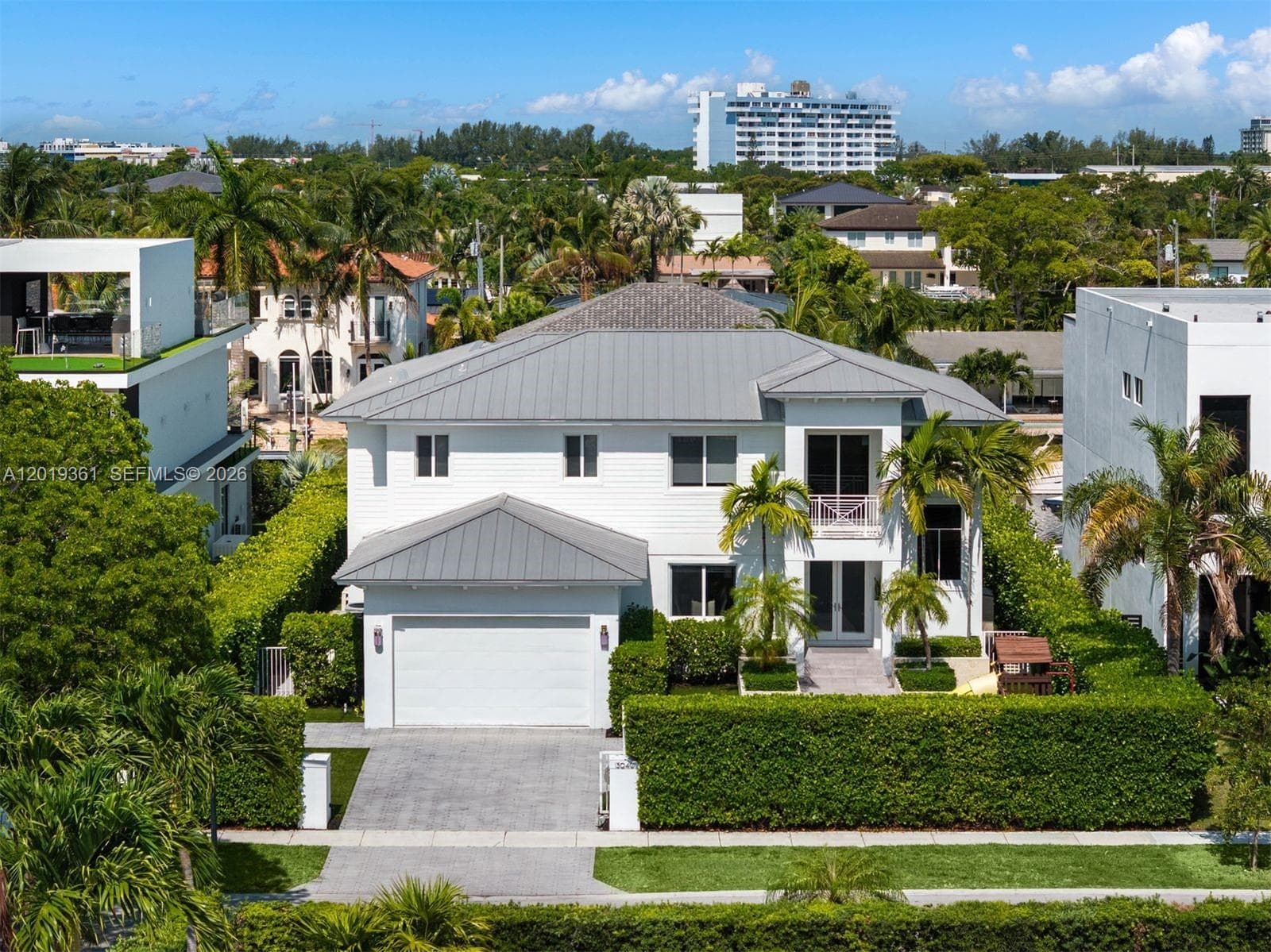 13040 N Bayshore Dr photo 6